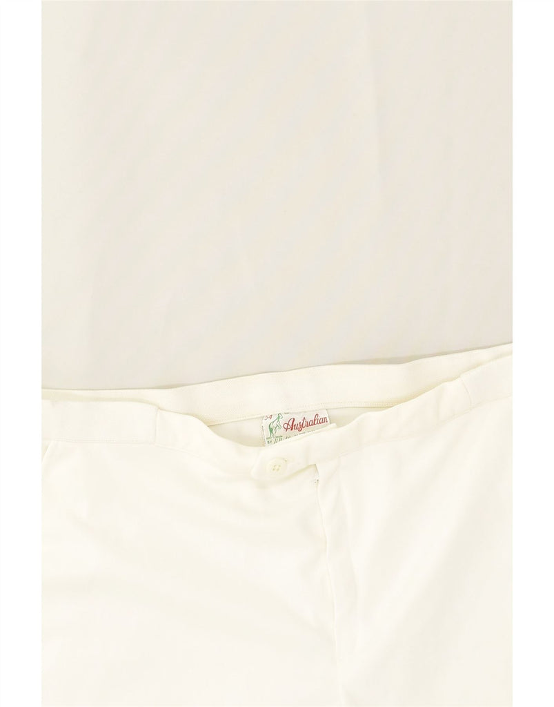 AUSTRALIAN L'ALPINA Mens Chino Shorts IT 54 2XL W40  White Polyester | Vintage AUSTRALIAN L'ALPINA | Thrift | Second-Hand AUSTRALIAN L'ALPINA | Used Clothing | Messina Hembry 