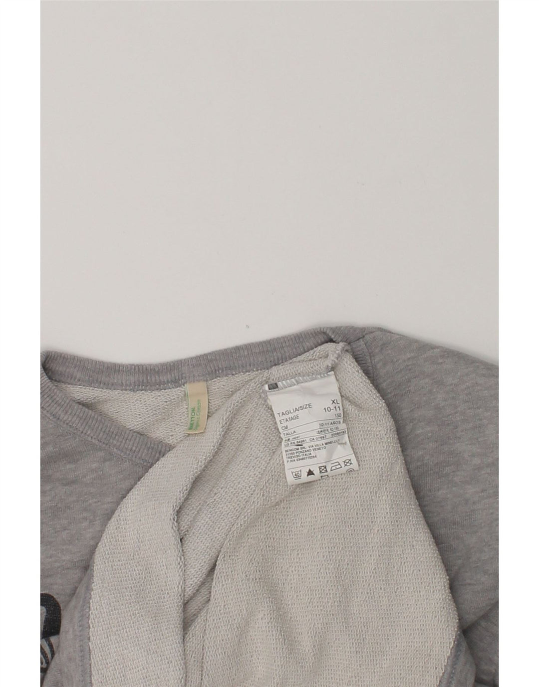 BENETTON Girls Graphic Sweatshirt Jumper 10-11 Years XL  Grey Cotton | Vintage Benetton | Thrift | Second-Hand Benetton | Used Clothing | Messina Hembry 