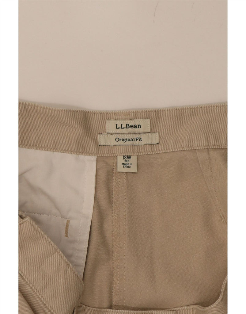 L.L.BEAN Womens Original Fit Chino Shorts US 18 2XL W38  Beige Cotton Vintage L.L.Bean and Second-Hand L.L.Bean from Messina Hembry 