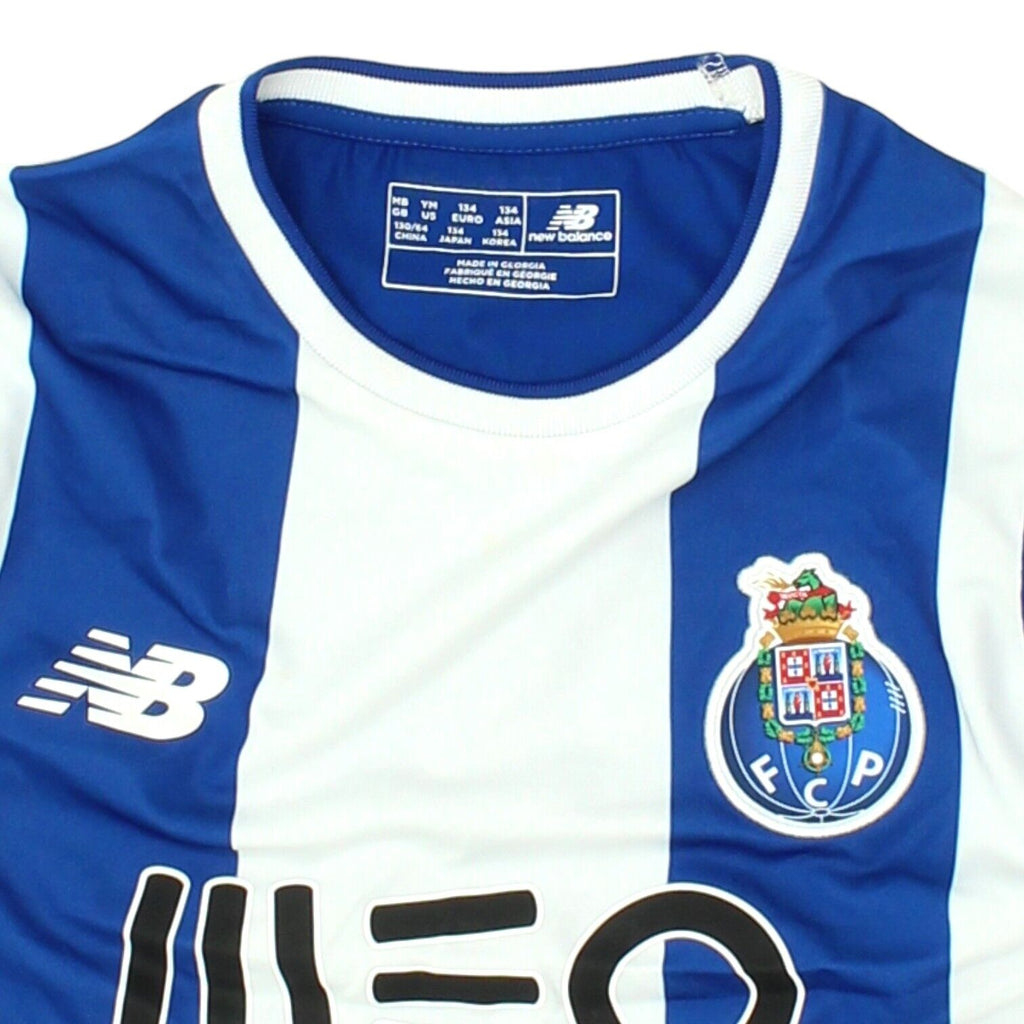 FC Porto 2017-18 New Balance Boys Home Shirt | Football Kids Sportswear | Vintage Messina Hembry | Thrift | Second-Hand Messina Hembry | Used Clothing | Messina Hembry 