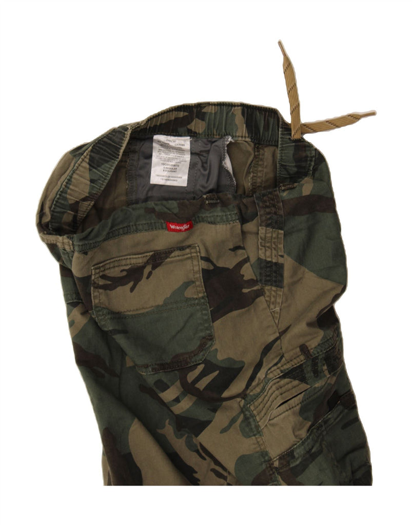 WRANGLER Boys Joggers Cargo Trousers 7-8 Years W26 L20 Khaki Camouflage Vintage Wrangler and Second-Hand Wrangler from Messina Hembry 