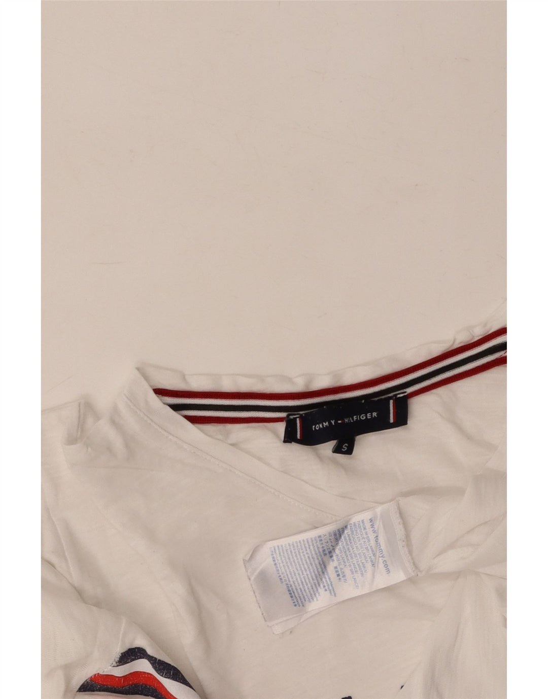 TOMMY HILFIGER Mens Graphic T-Shirt Top Small White Cotton Vintage Tommy Hilfiger and Second-Hand Tommy Hilfiger from Messina Hembry 