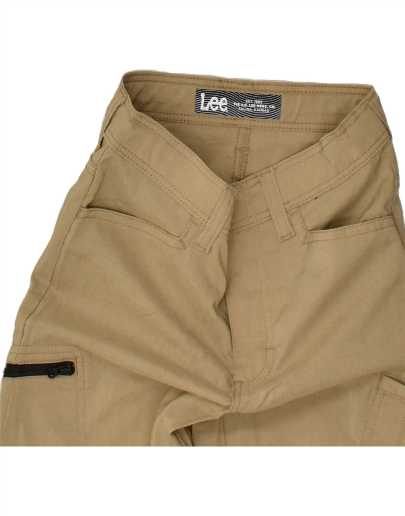 LEE Boys Cargo Shorts 6-7 Years W24 Beige Polyester | Vintage Lee | Thrift | Second-Hand Lee | Used Clothing | Messina Hembry 