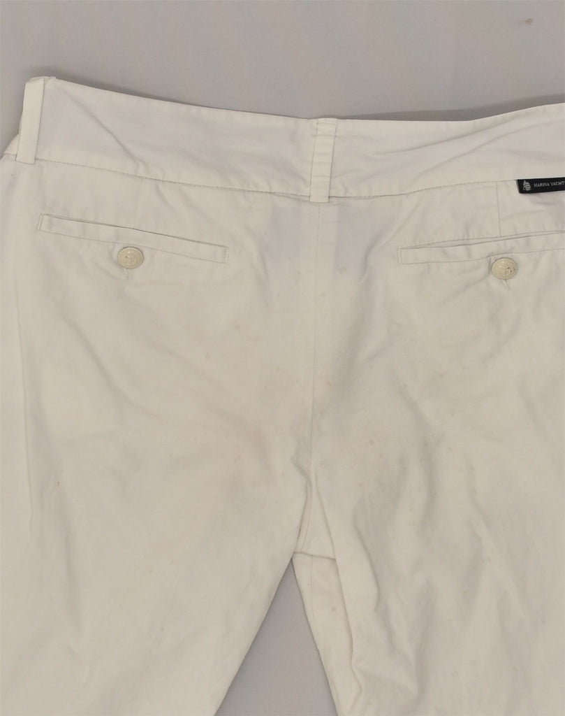 MARINA YACHTING Womens Chino Shorts EU 42 Large W32  Off White Cotton | Vintage Marina Yachting | Thrift | Second-Hand Marina Yachting | Used Clothing | Messina Hembry 