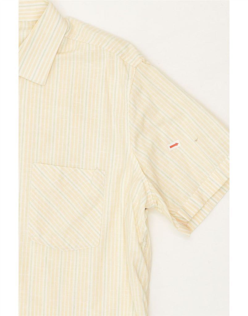 VINTAGE Mens Short Sleeve Shirt Large Yellow Striped | Vintage Vintage | Thrift | Second-Hand Vintage | Used Clothing | Messina Hembry 