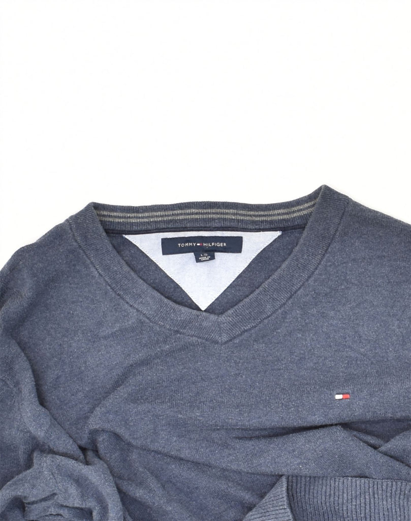 TOMMY HILFIGER Mens V-Neck Jumper Sweater Large Grey Cotton | Vintage Tommy Hilfiger | Thrift | Second-Hand Tommy Hilfiger | Used Clothing | Messina Hembry 