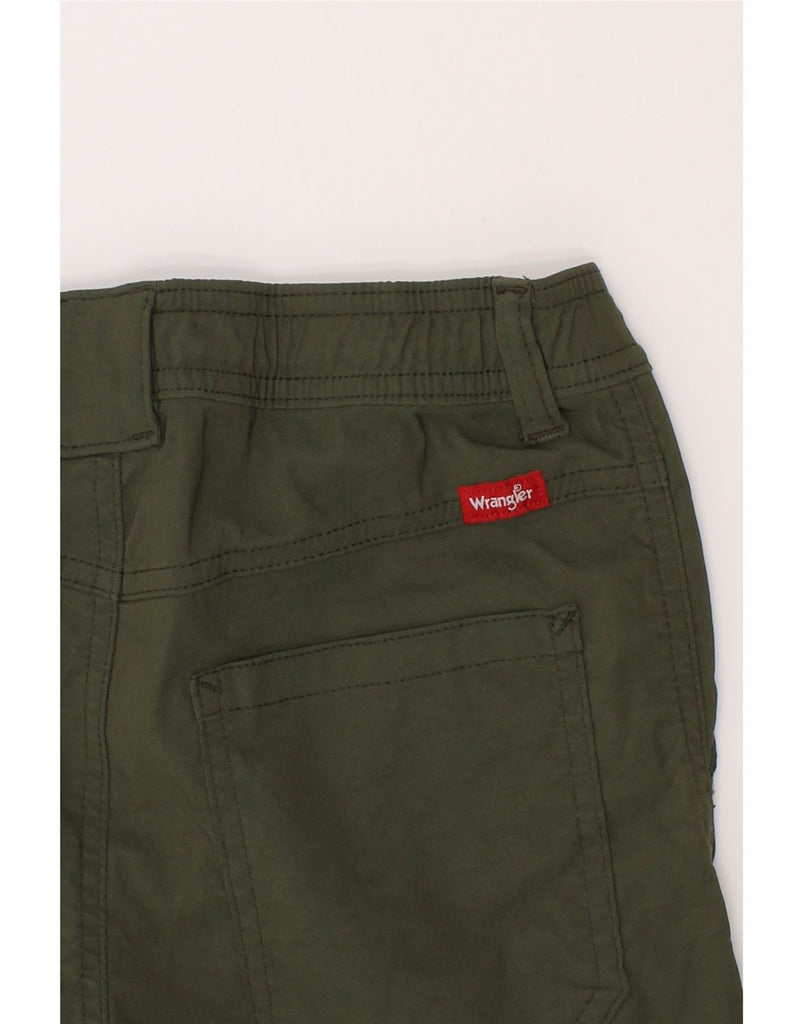 WRANGLER Boys Cargo Shorts 8-9 Years Medium W24  Green Nylon Vintage Wrangler and Second-Hand Wrangler from Messina Hembry 