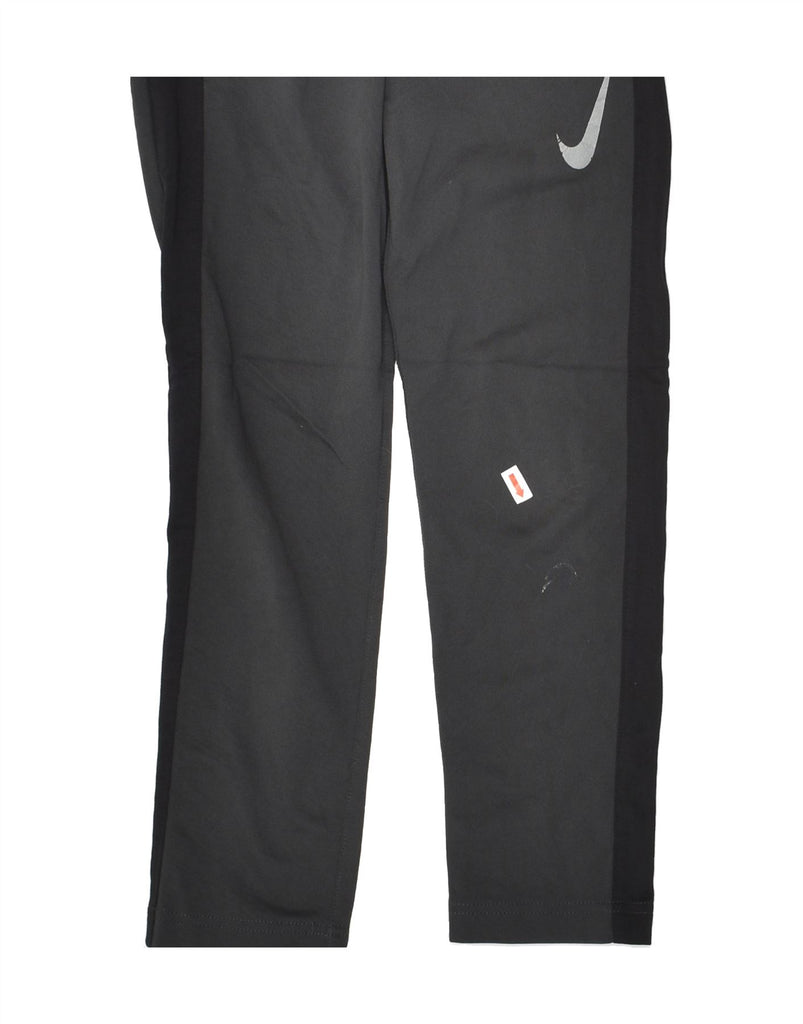 NIKE Boys Dri Fit Tracksuit Trousers 6-7 Years Large Grey Polyester | Vintage Nike | Thrift | Second-Hand Nike | Used Clothing | Messina Hembry 