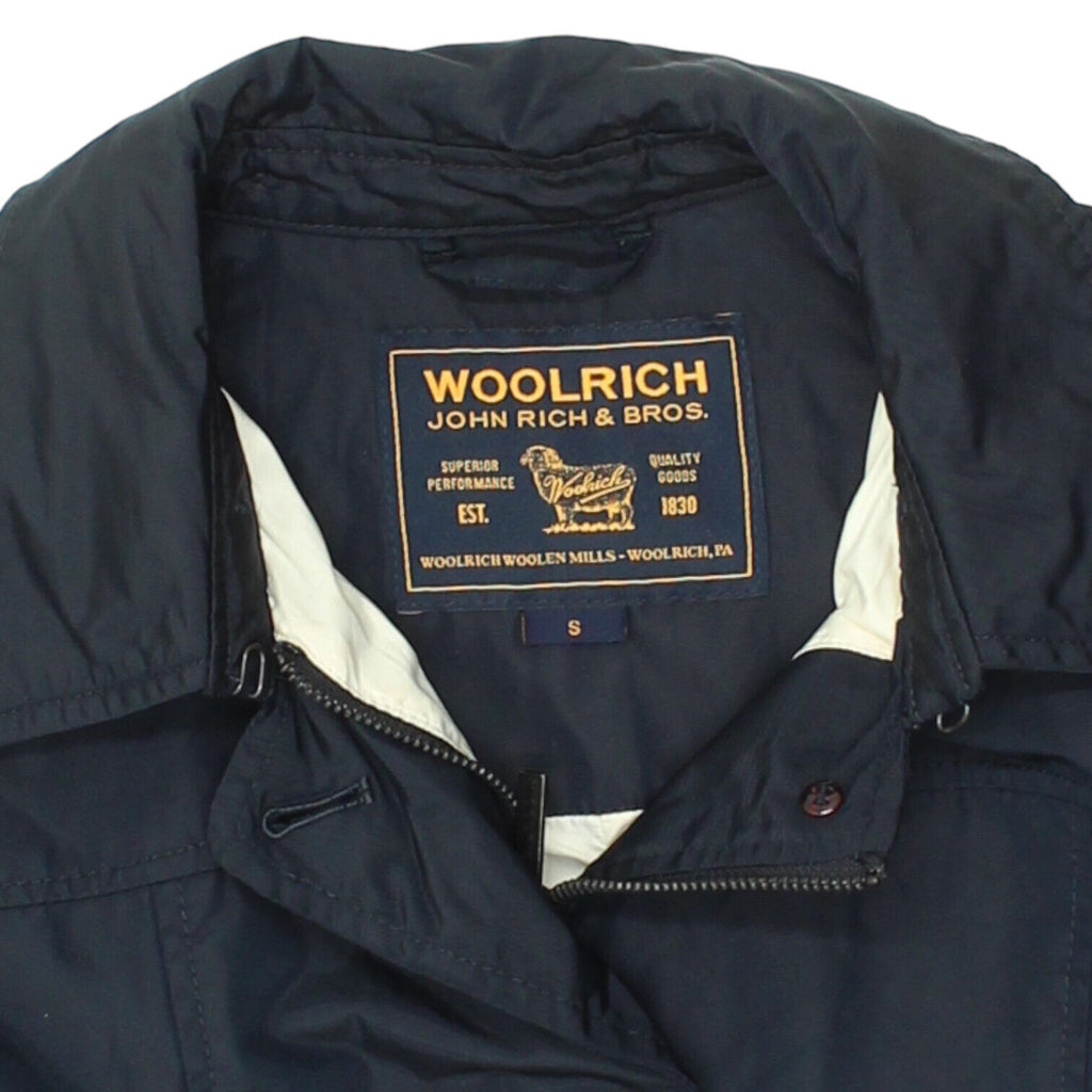 Woolrich Womens Long Blue Belted Nylon Coat | Vintage High End Designer Jacket | Vintage Messina Hembry | Thrift | Second-Hand Messina Hembry | Used Clothing | Messina Hembry 