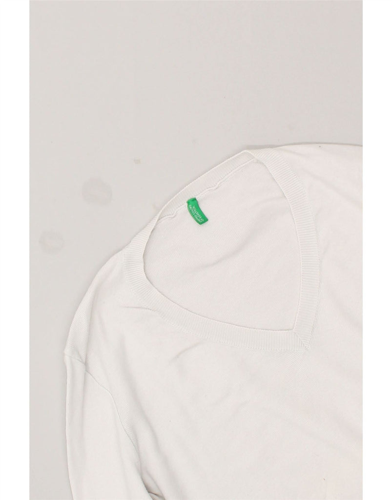 BENETTON Womens V-Neck Jumper Sweater UK 14  Large White | Vintage Benetton | Thrift | Second-Hand Benetton | Used Clothing | Messina Hembry 