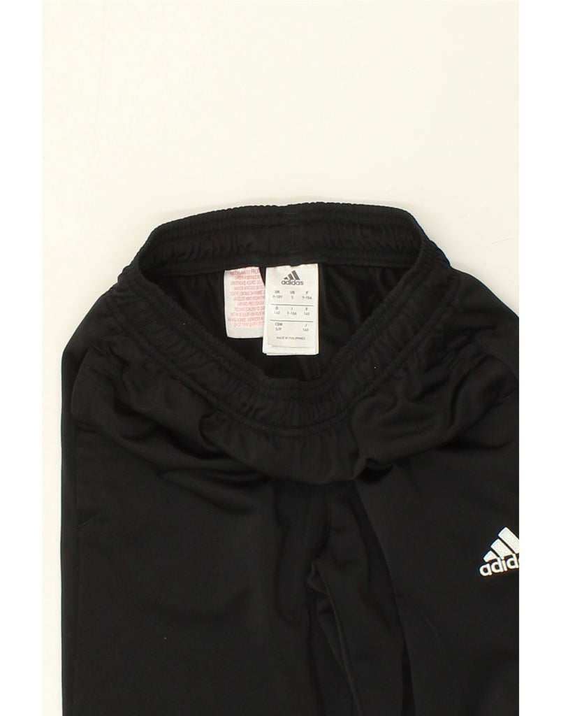 ADIDAS Boys Graphic Tracksuit Trousers 9-10 Years Black Polyester | Vintage Adidas | Thrift | Second-Hand Adidas | Used Clothing | Messina Hembry 