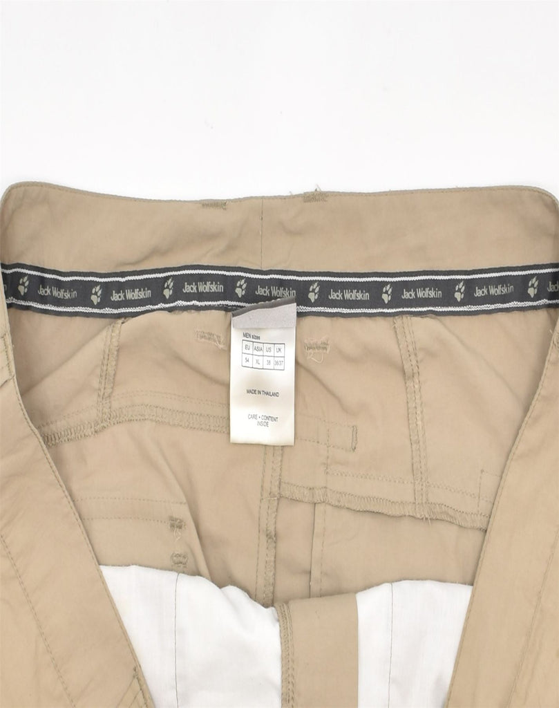 JACK WOLFSKIN Womens Casual Shorts W41 2XL Beige Nylon | Vintage | Thrift | Second-Hand | Used Clothing | Messina Hembry 