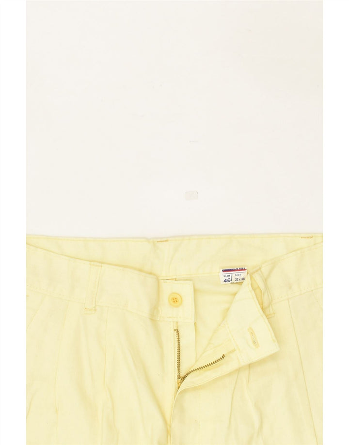 VINTAGE Womens Pegged Chino Shorts IT 46 Large W32 Yellow Cotton | Vintage Vintage | Thrift | Second-Hand Vintage | Used Clothing | Messina Hembry 