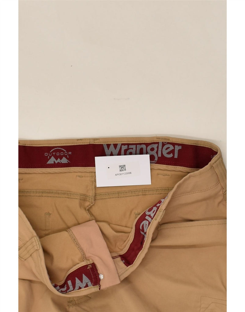 WRANGLER Mens Straight Cargo Trousers W42 L29 Brown | Vintage Wrangler | Thrift | Second-Hand Wrangler | Used Clothing | Messina Hembry 