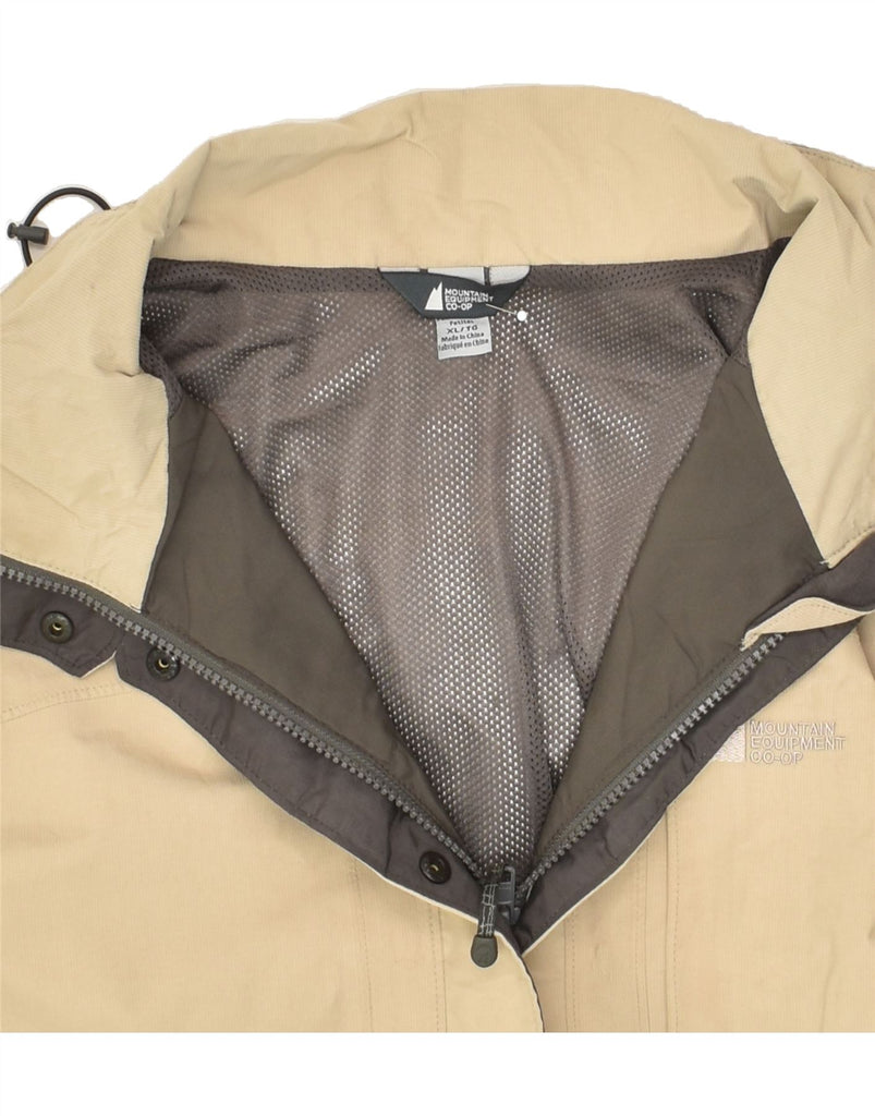 MOUNTAIN EQUIPMENT Womens Hooded Raincoat UK 18 XL Beige Nylon | Vintage Mountain Equipment | Thrift | Second-Hand Mountain Equipment | Used Clothing | Messina Hembry 
