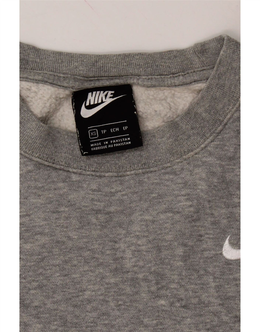 NIKE Womens Oversized Crop Sweatshirt Jumper UK 6 XS Grey Cotton Vintage Nike and Second-Hand Nike from Messina Hembry 