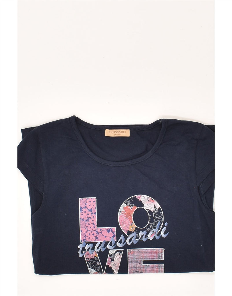 TRUSSARDI Girls Graphic T-Shirt Top 6-7 Years Navy Blue Cotton | Vintage Trussardi | Thrift | Second-Hand Trussardi | Used Clothing | Messina Hembry 