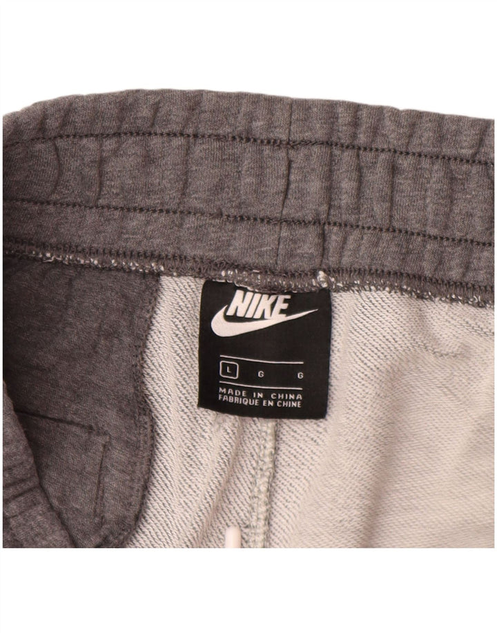 NIKE Mens Sport Shorts Large  Grey Colourblock Cotton