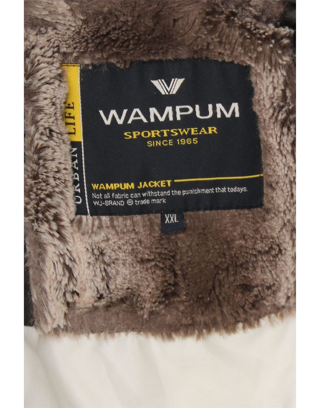WAMPUM Mens Padded Coat UK 44 2XL Grey Polyamide Vintage Wampum and Second-Hand Wampum from Messina Hembry 