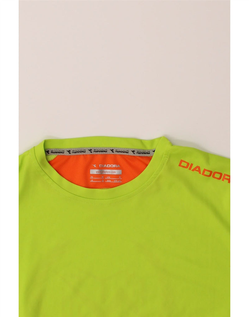 DIADORA Mens Graphic T-Shirt Top Small Green Colourblock Polyester Vintage Diadora and Second-Hand Diadora from Messina Hembry 