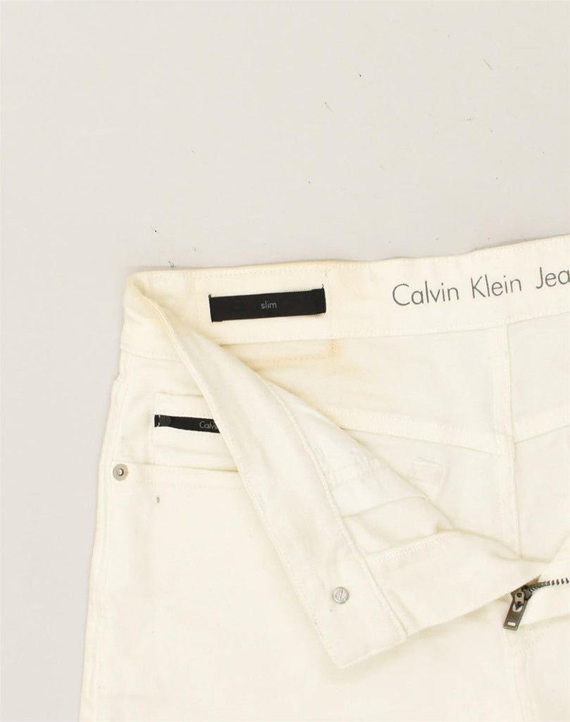 CALVIN KLEIN Womens Casual Shorts W30 Medium White Cotton | Vintage Calvin Klein | Thrift | Second-Hand Calvin Klein | Used Clothing | Messina Hembry 