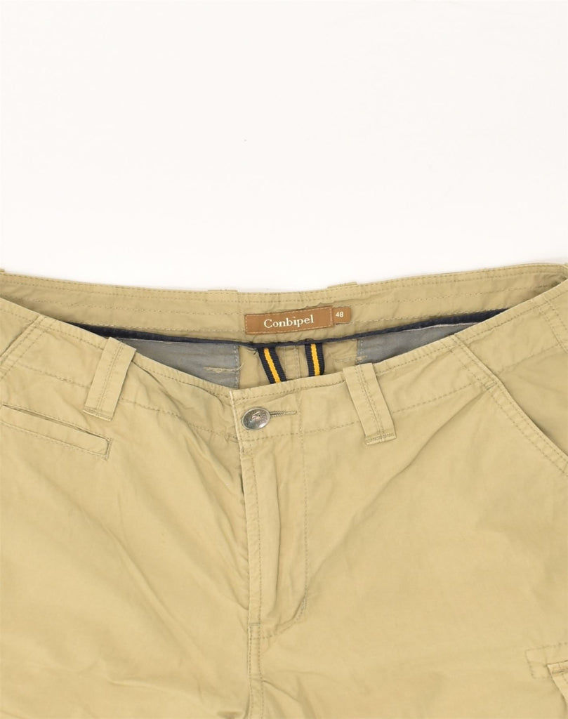 CONBIPEL Mens Cargo Shorts IT 48 Medium W32 Beige Cotton | Vintage Conbipel | Thrift | Second-Hand Conbipel | Used Clothing | Messina Hembry 