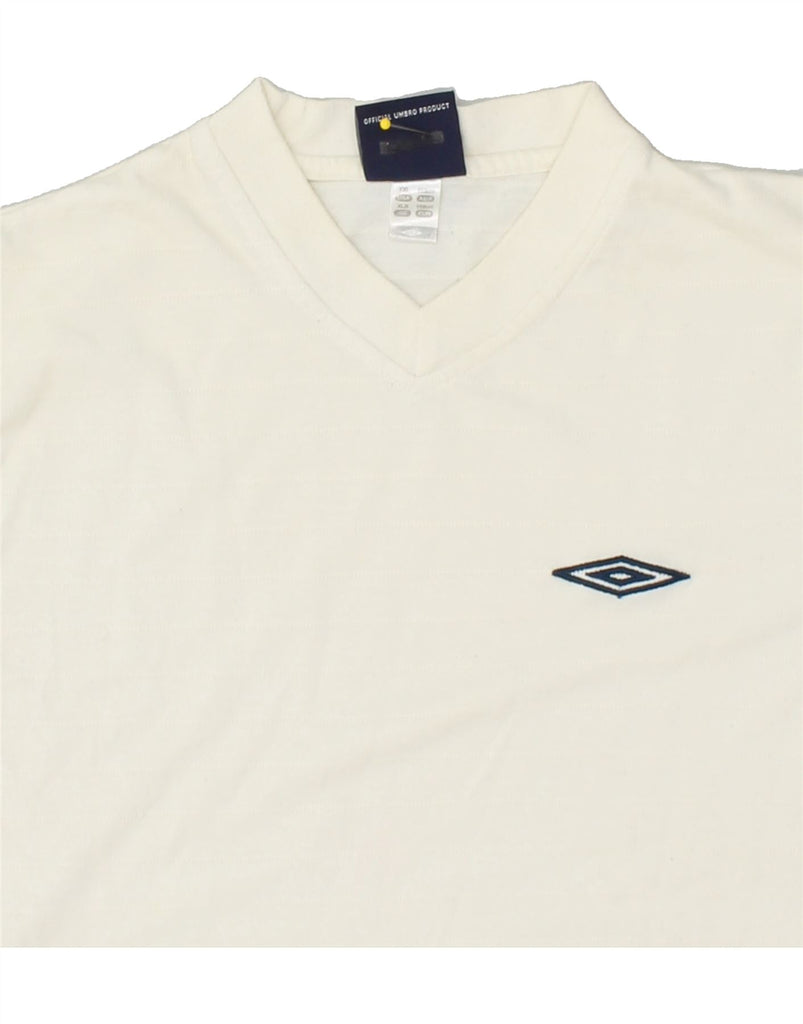 UMBRO Boys T-Shirt Top 13-14 Years XL Off White Vintage Umbro and Second-Hand Umbro from Messina Hembry 