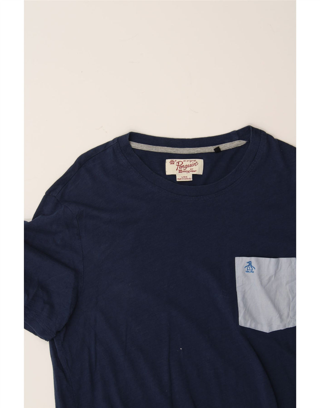 PENGUIN Mens T-Shirt Top Large Navy Blue Vintage Penguin and Second-Hand Penguin from Messina Hembry 