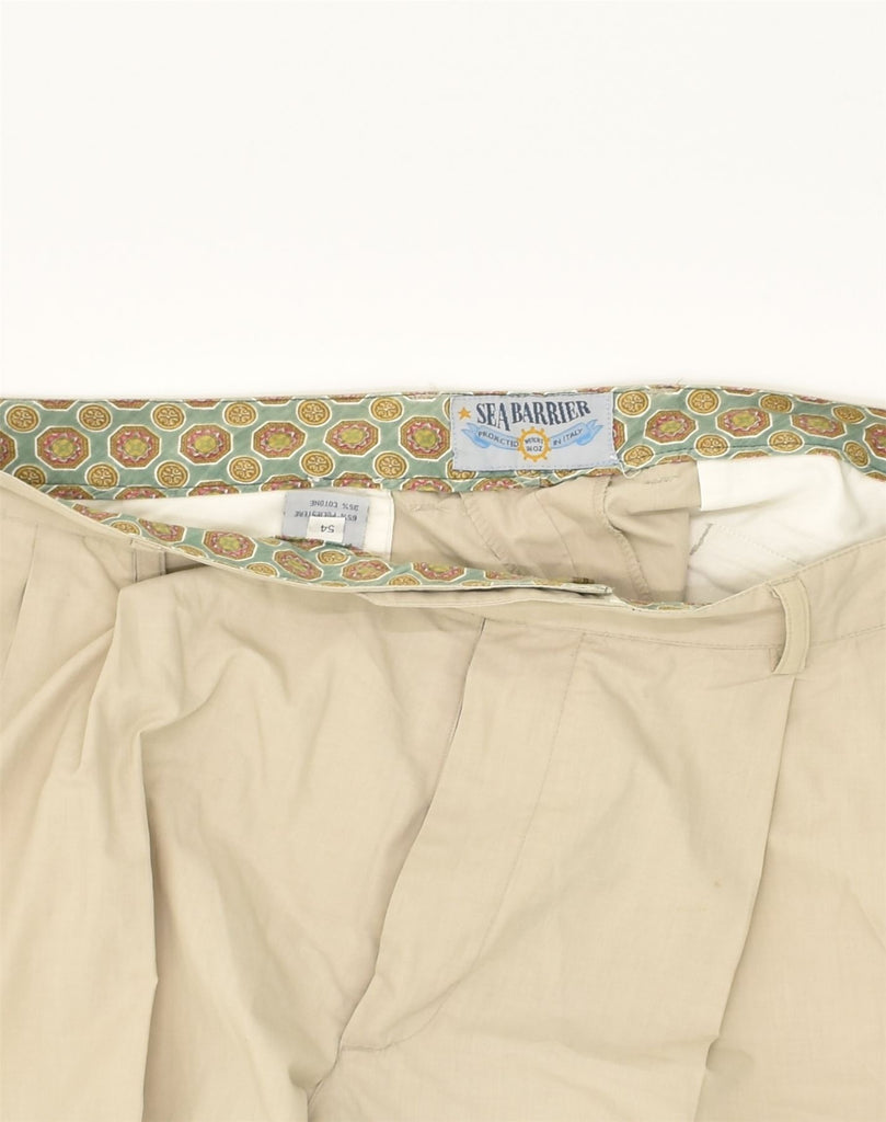 SEA BARRIER Mens Chino Shorts IT 54 2XL W38 Beige Polyester | Vintage Sea Barrier | Thrift | Second-Hand Sea Barrier | Used Clothing | Messina Hembry 