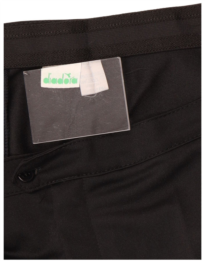 DIADORA Mens Chino Shorts XL W38 Black Polyester
