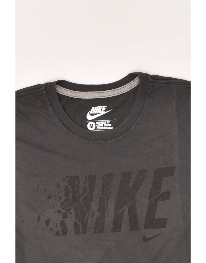 NIKE Mens Regular Fit Graphic T-Shirt Top Medium Grey Cotton | Vintage Nike | Thrift | Second-Hand Nike | Used Clothing | Messina Hembry 