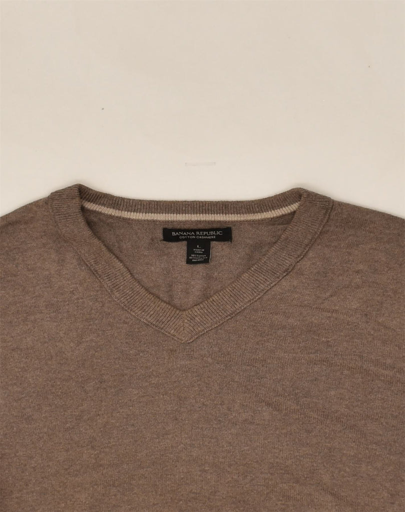 BANANA REPUBLIC Mens V-Neck Jumper Sweater Large Brown Cotton | Vintage Banana Republic | Thrift | Second-Hand Banana Republic | Used Clothing | Messina Hembry 