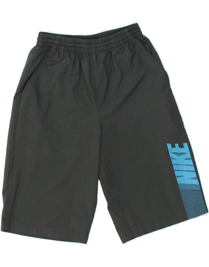 NIKE Boys Graphic Sport Shorts 13-14 Years XL Grey Polyester | Vintage Nike | Thrift | Second-Hand Nike | Used Clothing | Messina Hembry 