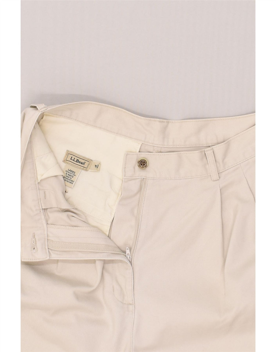 L.L.BEAN Womens High Waist Chino Trousers US 12 Large W30 L30 Off White | Vintage L.L.Bean | Thrift | Second-Hand L.L.Bean | Used Clothing | Messina Hembry 