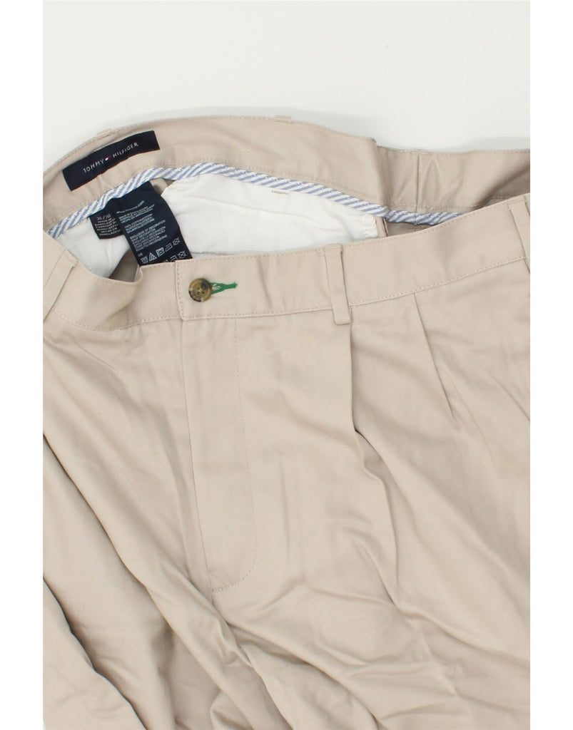 TOMMY HILFIGER Mens Pegged Chino Trousers W36 L30 Beige Cotton | Vintage Tommy Hilfiger | Thrift | Second-Hand Tommy Hilfiger | Used Clothing | Messina Hembry 
