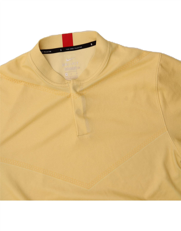 NIKE Mens Dri Fit T-Shirt Top Medium Yellow Polyester Vintage Nike and Second-Hand Nike from Messina Hembry 