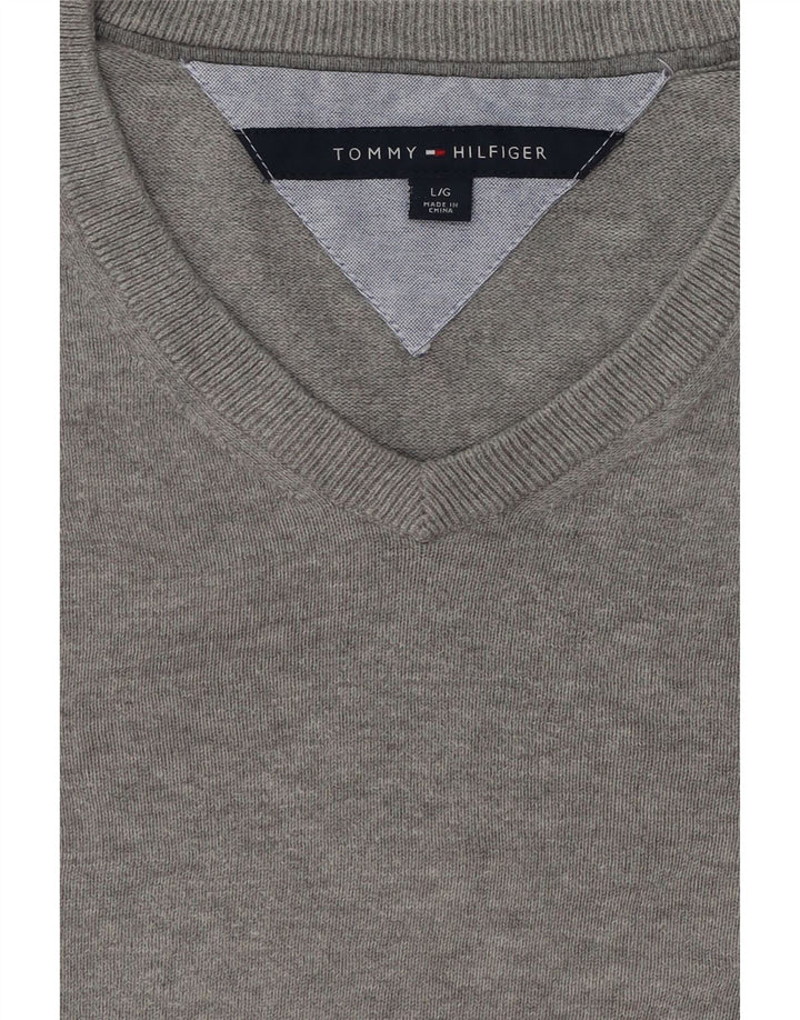 TOMMY HILFIGER Mens V-Neck Jumper Sweater Large Grey Cotton Vintage Tommy Hilfiger and Second-Hand Tommy Hilfiger from Messina Hembry 