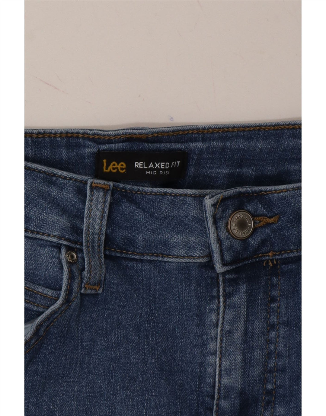 LEE Womens Mid Rise Relaxed Fit Denim Shorts W30 Medium  Blue Vintage Lee and Second-Hand Lee from Messina Hembry 