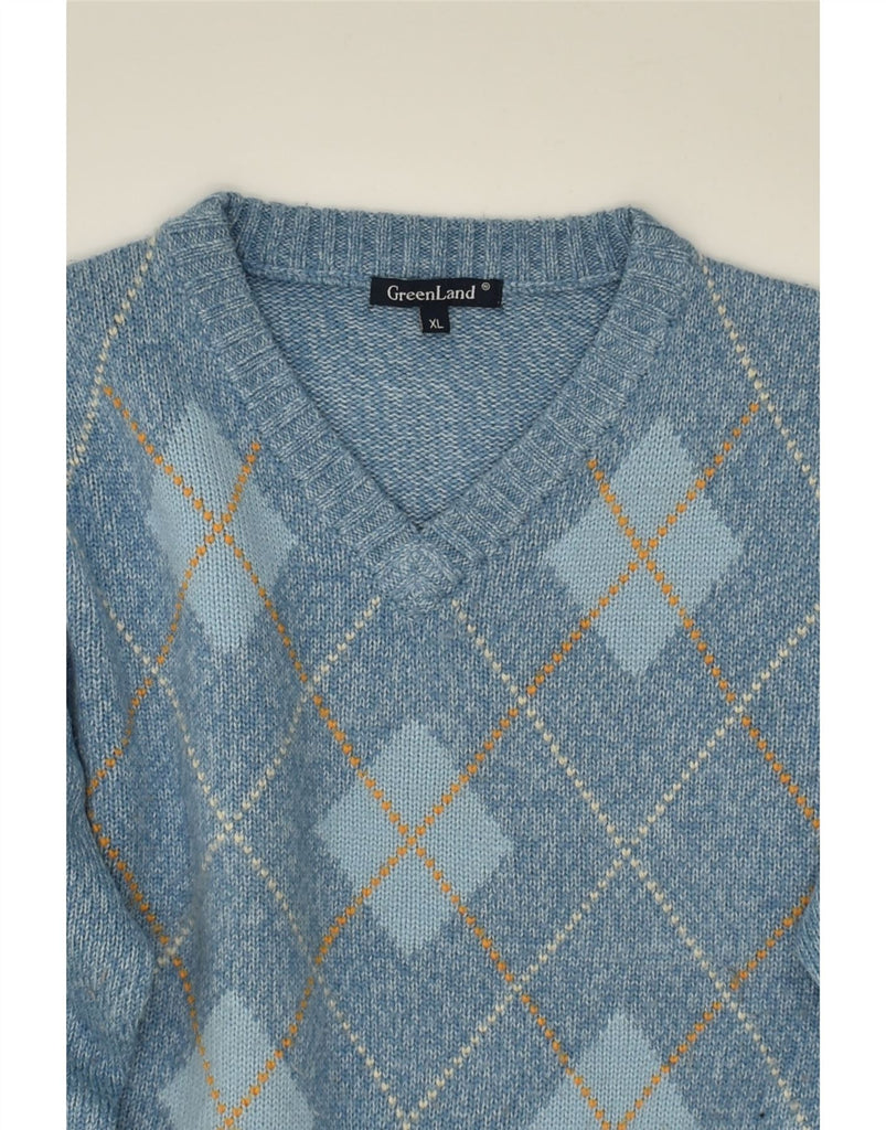 VINTAGE Mens V-Neck Jumper Sweater XL Blue Argyle/Diamond Acrylic | Vintage Vintage | Thrift | Second-Hand Vintage | Used Clothing | Messina Hembry 