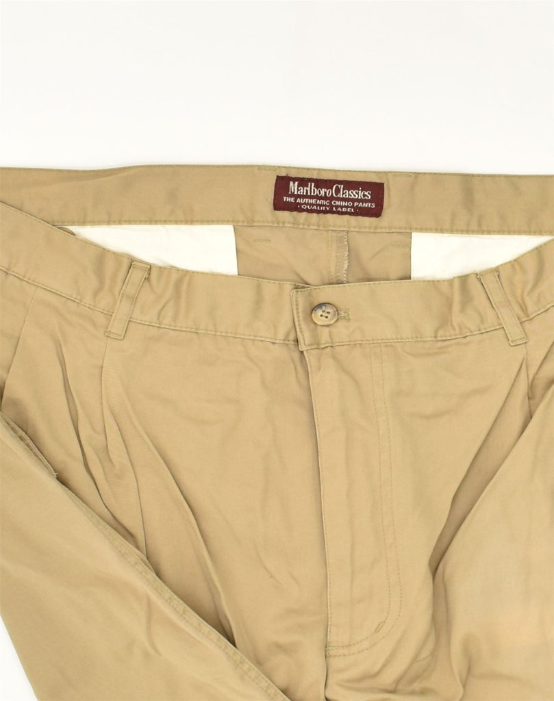 MARLBORO CLASSICS Mens Straight Chino Trousers  W40 L29 Beige Cotton | Vintage Marlboro Classics | Thrift | Second-Hand Marlboro Classics | Used Clothing | Messina Hembry 