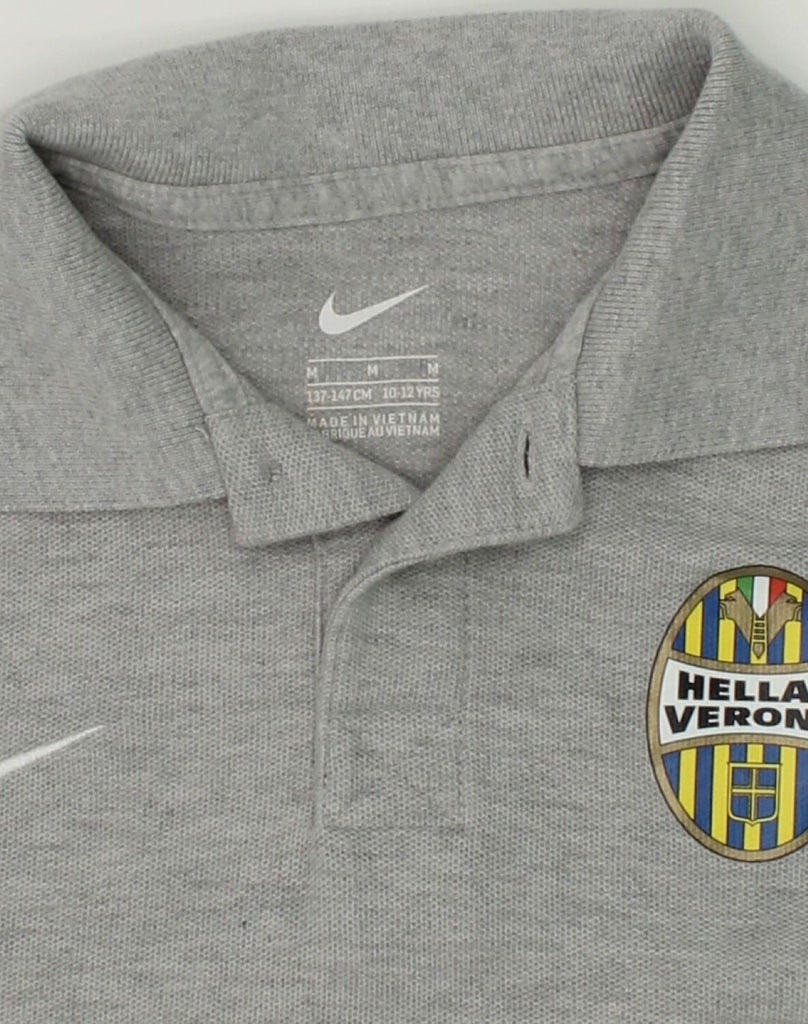 NIKE Boys HELLAS VERONA Polo Shirt 11-12 Years Medium Grey Cotton | Vintage Nike | Thrift | Second-Hand Nike | Used Clothing | Messina Hembry 