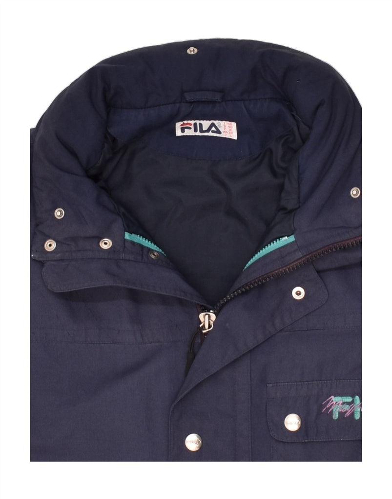 FILA Mens Hooded Rain Jacket IT 48 Medium Navy Blue Polyester | Vintage Fila | Thrift | Second-Hand Fila | Used Clothing | Messina Hembry 