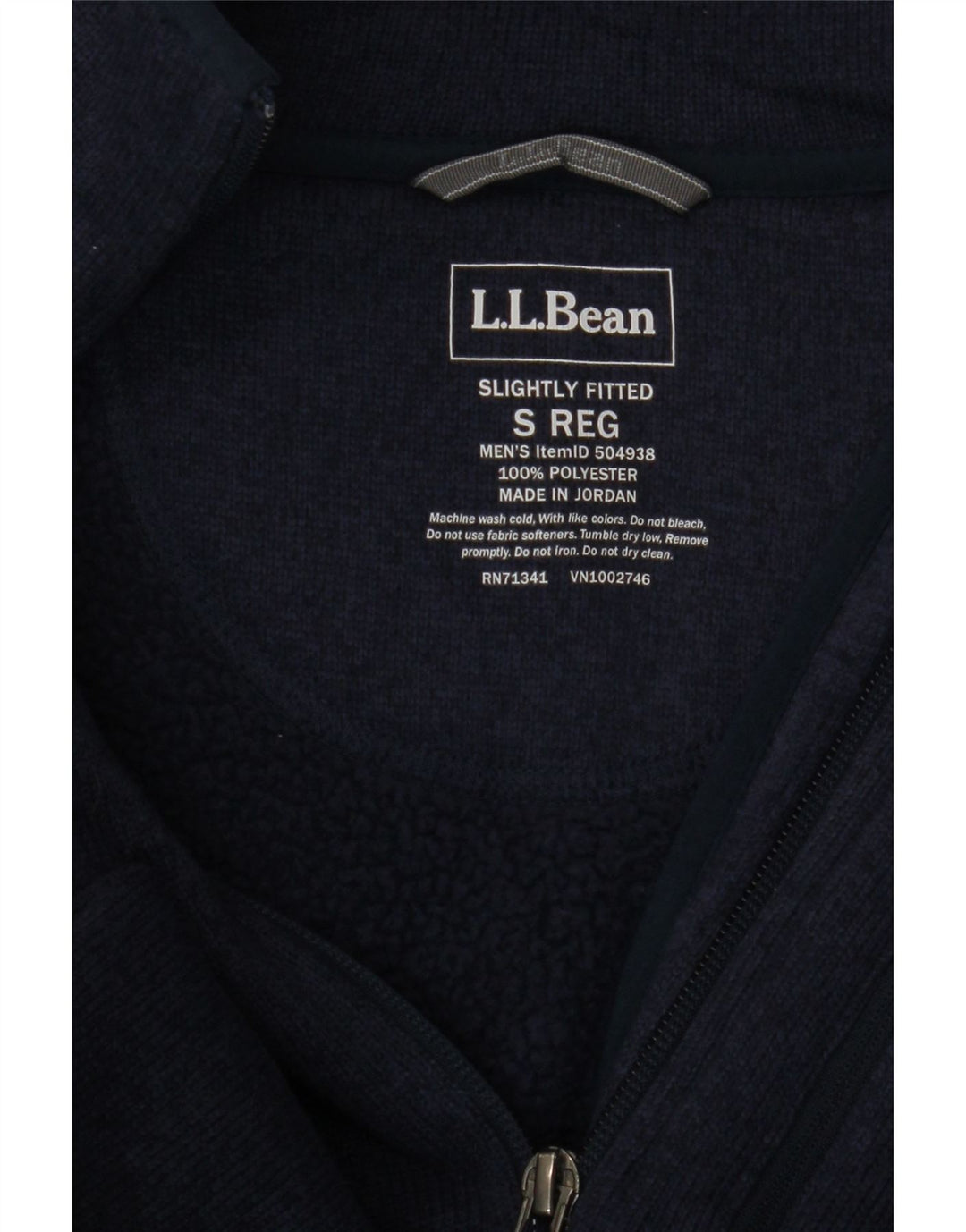 L.L.BEAN Mens Slightly Fitted Tracksuit Top Jacket Small Navy Blue Vintage L.L.Bean and Second-Hand L.L.Bean from Messina Hembry 