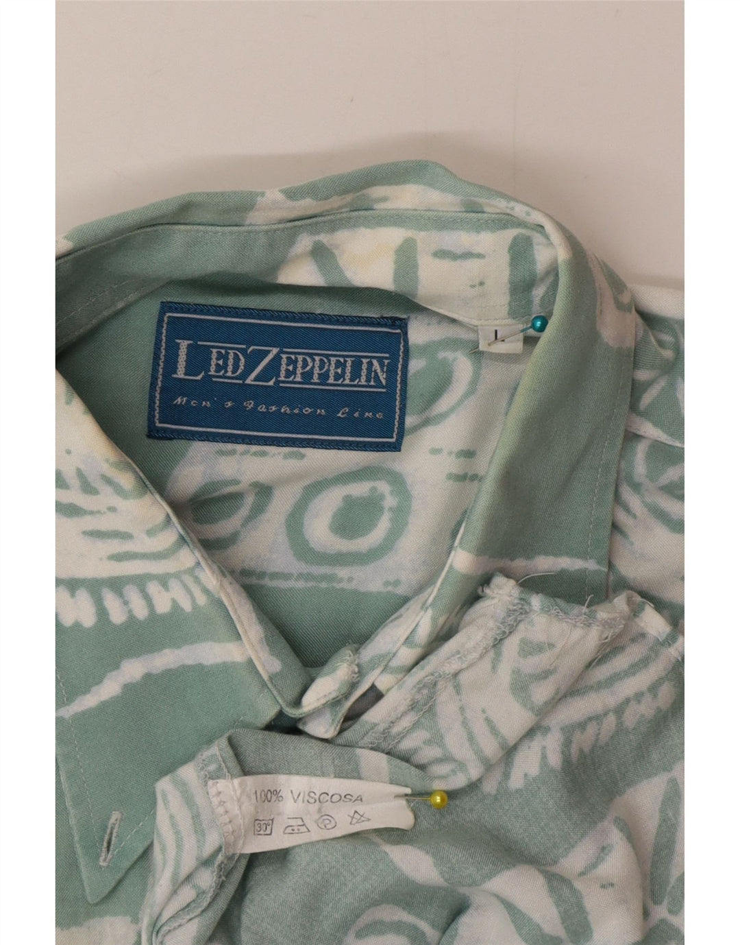 Vintage Mens Short Sleeve Shirt Large Green Geometric Viscose