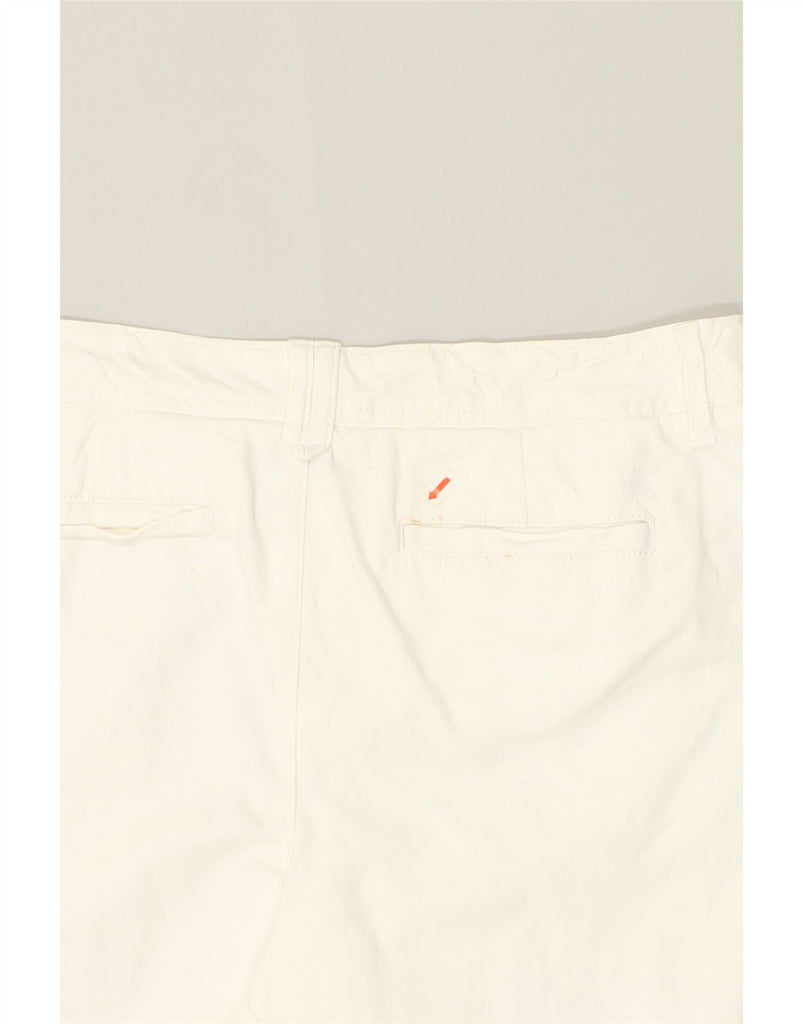 EDDIE BAUER Womens Chino Shorts US 8 Medium W32  White Cotton | Vintage Eddie Bauer | Thrift | Second-Hand Eddie Bauer | Used Clothing | Messina Hembry 