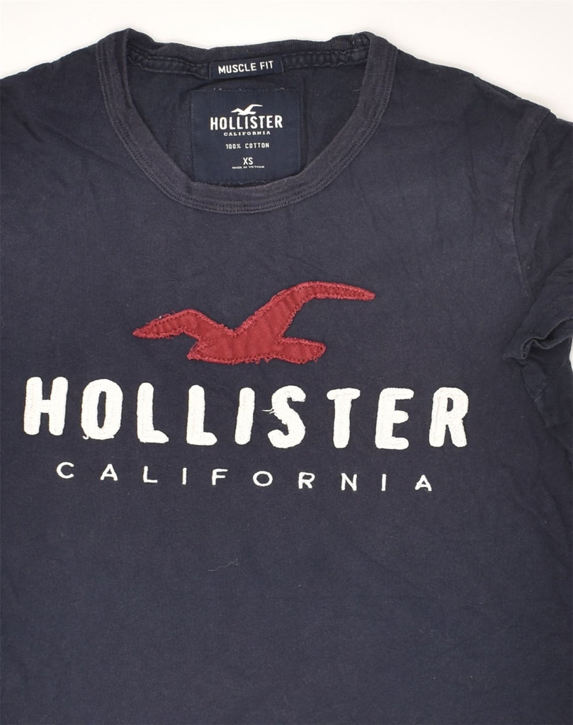 HOLLISTER Mens Muscle Graphic T-Shirt Top XS Navy Blue Cotton | Vintage Hollister | Thrift | Second-Hand Hollister | Used Clothing | Messina Hembry 