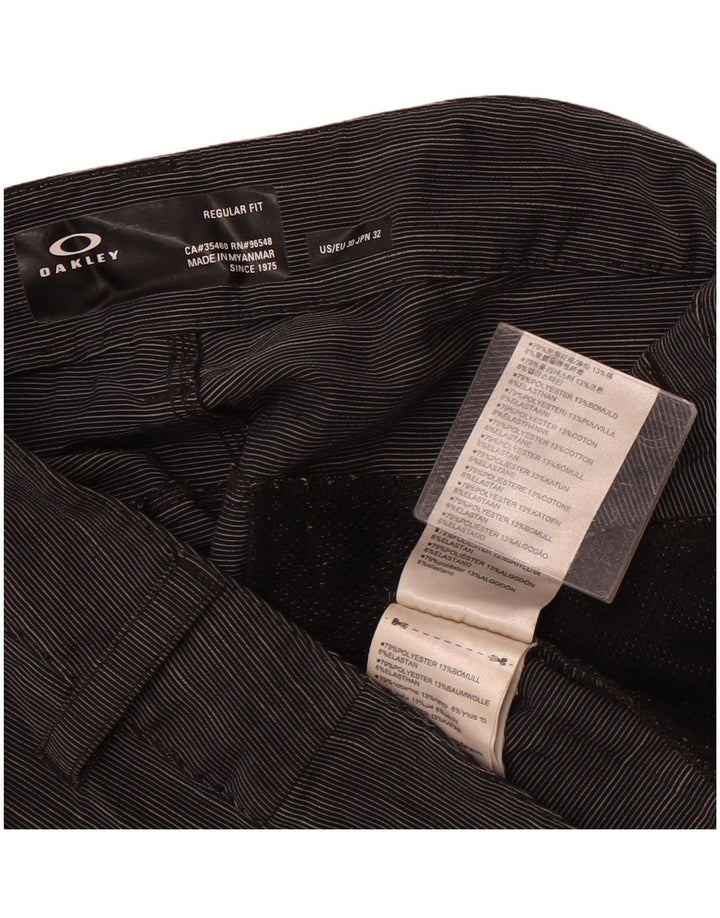 Oakley Mens Regular Fit Chino Shorts W30 Medium Grey Pinstripe Sports