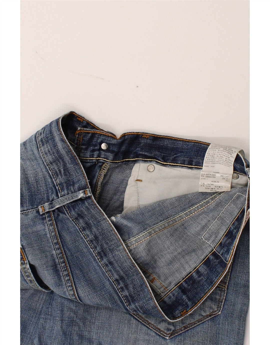 LEVI'S Mens Denim Shorts W30 Medium Blue Cotton Vintage Levi's and Second-Hand Levi's from Messina Hembry 