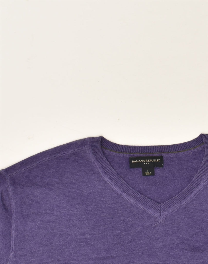 BANANA REPUBLIC Mens V-Neck Jumper Sweater Large Purple Cotton | Vintage Banana Republic | Thrift | Second-Hand Banana Republic | Used Clothing | Messina Hembry 