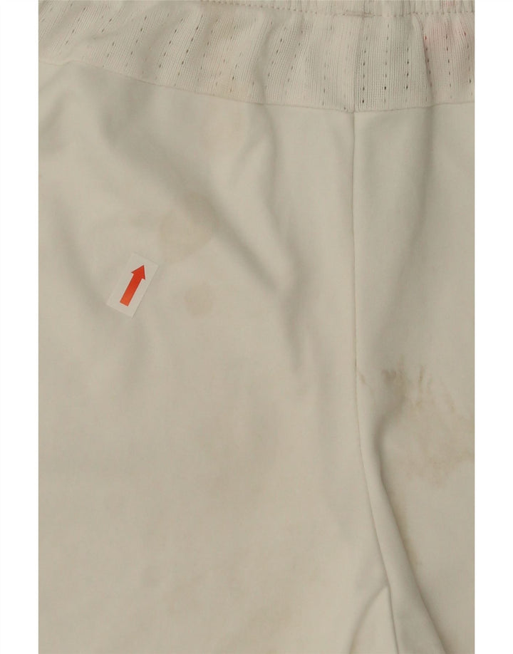 ADIDAS Boys Juventus Sport Shorts 9-10 Years White Polyester Vintage Adidas and Second-Hand Adidas from Messina Hembry 